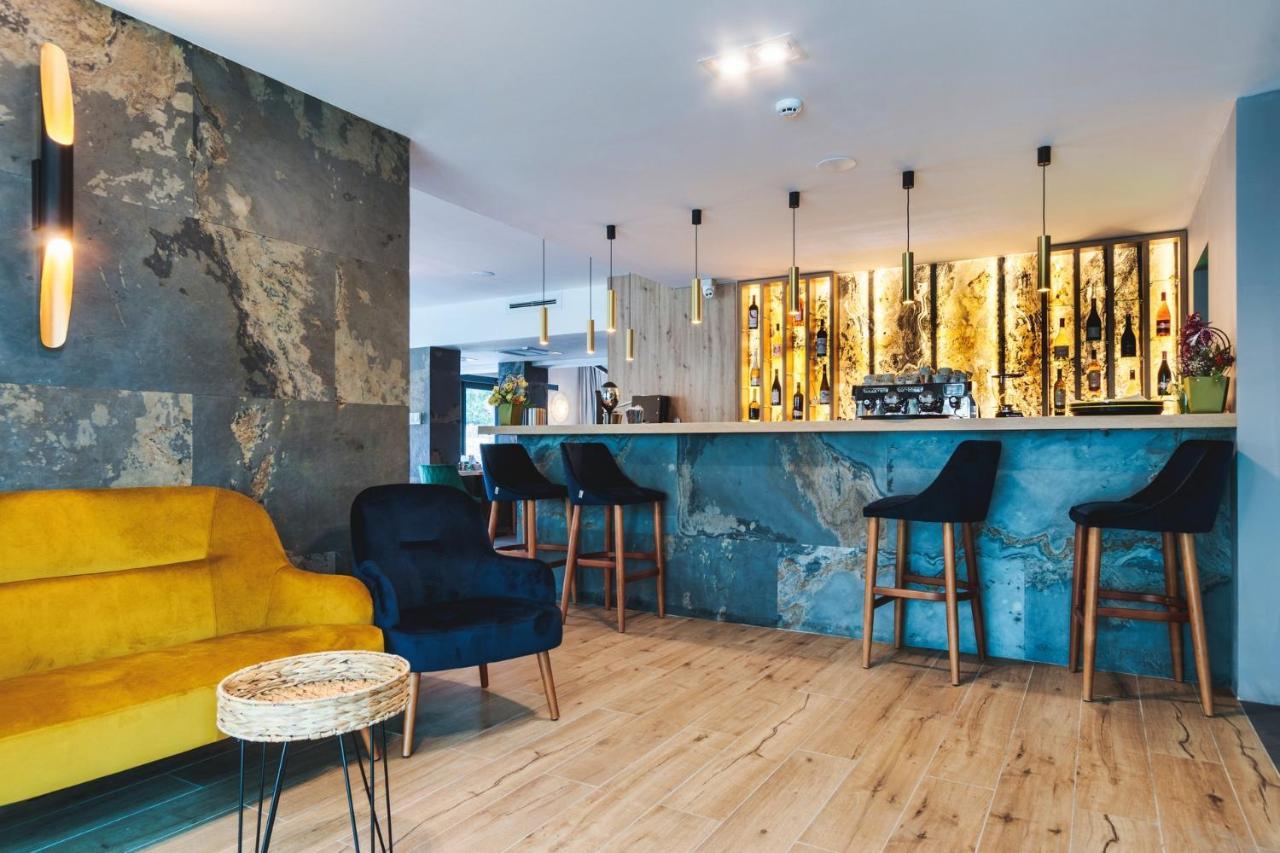 Hotel Domnitei Călimăneşti Εξωτερικό φωτογραφία