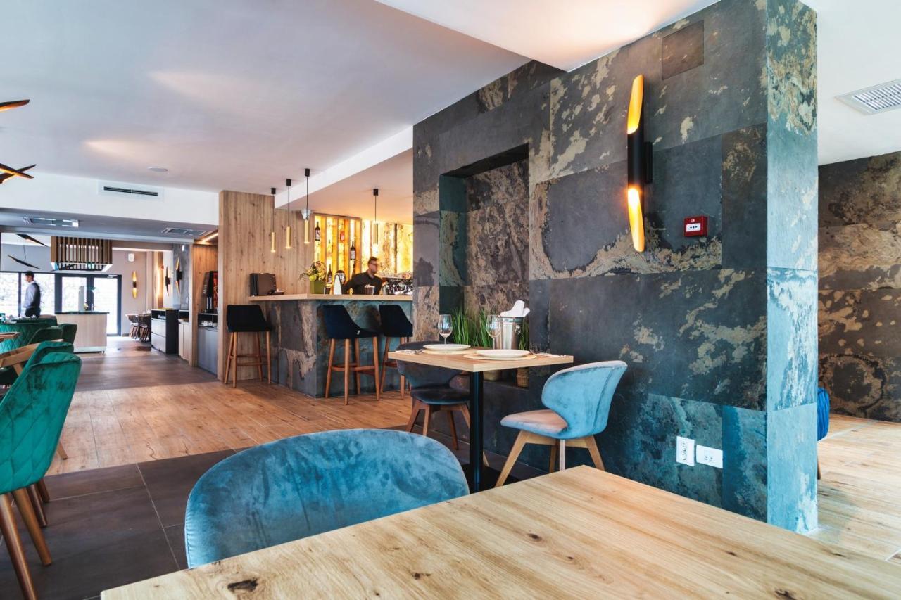 Hotel Domnitei Călimăneşti Εξωτερικό φωτογραφία