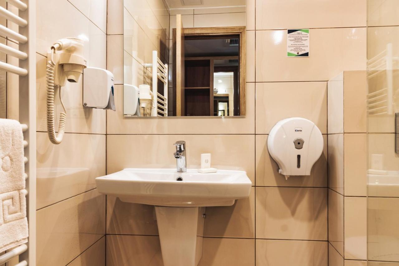 Hotel Domnitei Călimăneşti Εξωτερικό φωτογραφία