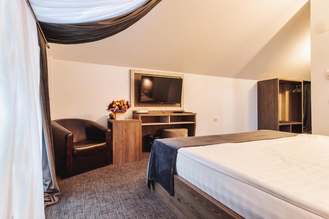 Hotel Domnitei Călimăneşti Εξωτερικό φωτογραφία